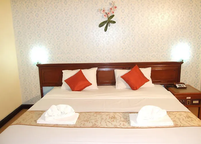 Ratchada Hotel